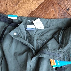 Columbia men’s nylon pants size 34 x 32 green NWT
